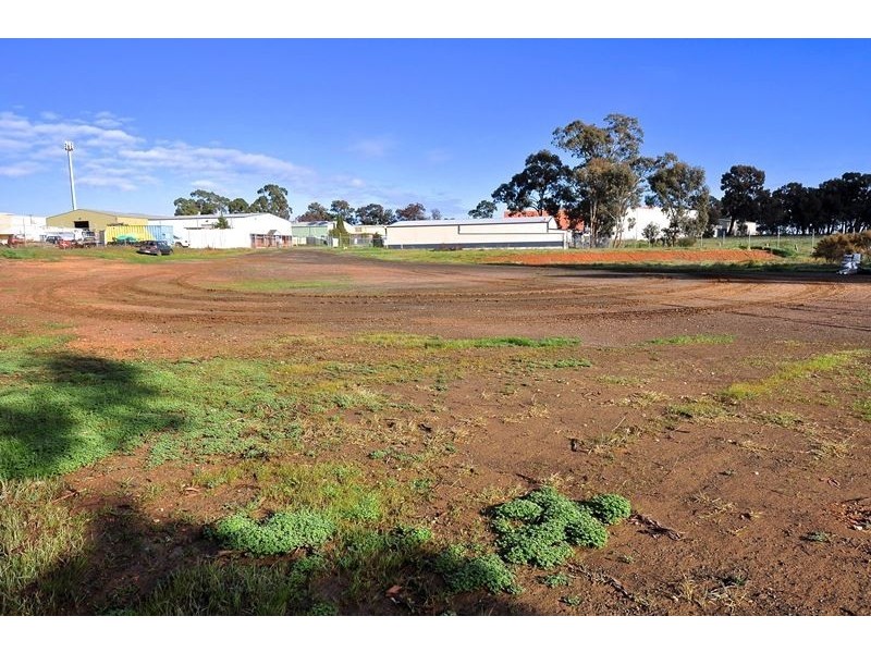 5 Fitt Court, East Bendigo VIC 3550