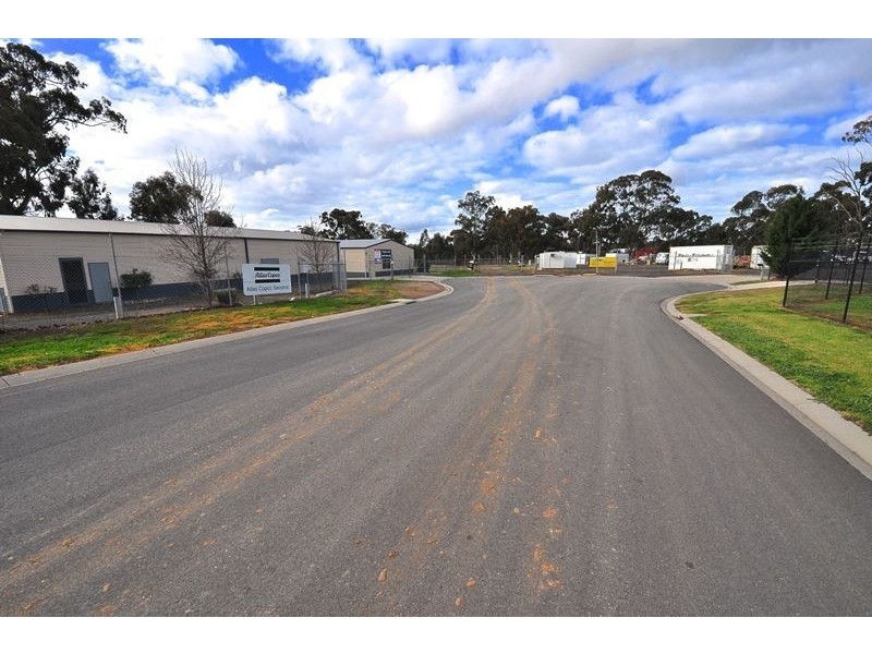 5 Fitt Court, East Bendigo VIC 3550