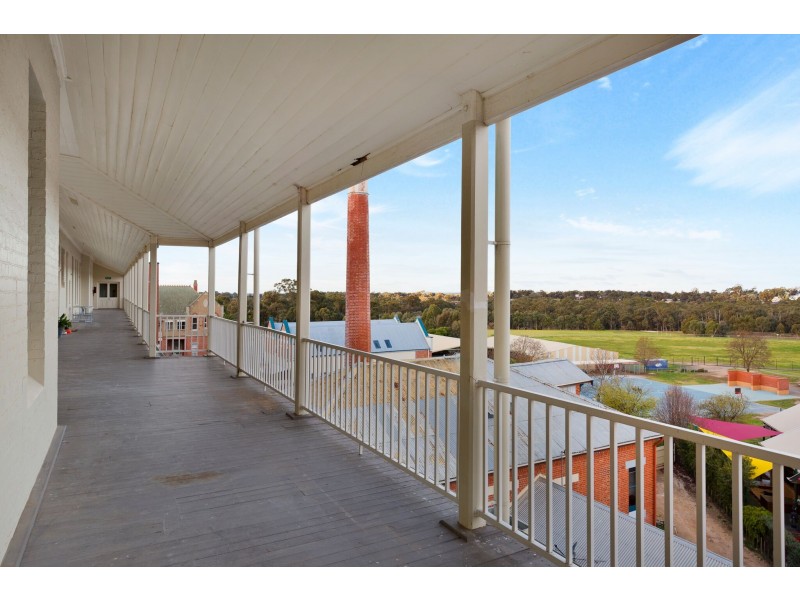 25/202 St Aidans Road, Kennington VIC 3550