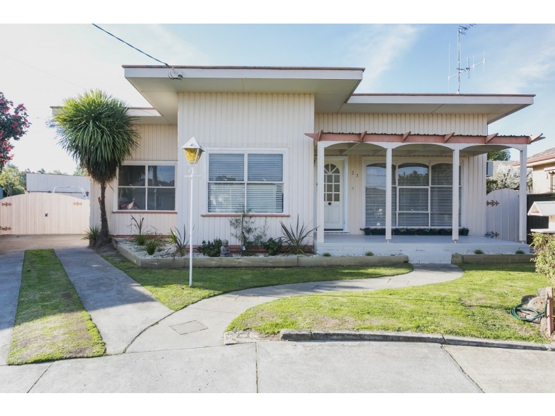 23 Morshead Court, White Hills VIC 3550