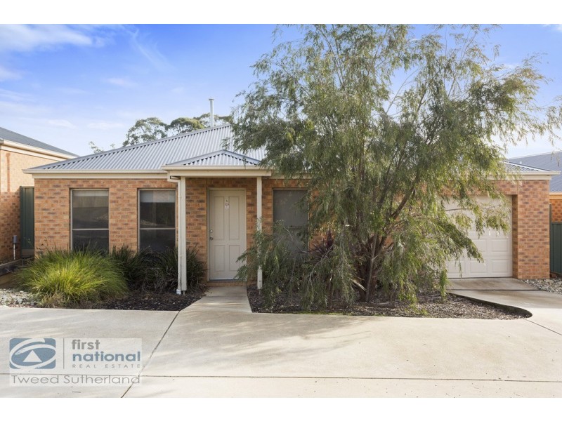 5/6 St George Park Drive, Kangaroo Flat VIC 3555