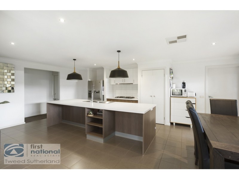 3 Klim Avenue, Kangaroo Flat VIC 3555