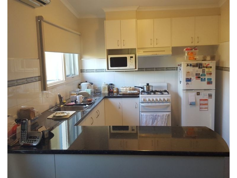 9 Elm Street, Golden Square VIC 3555