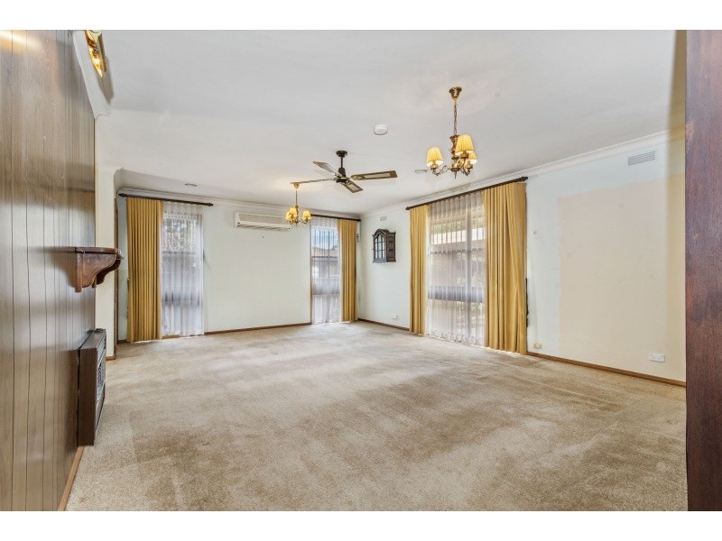 82 Symonds Street, Golden Square VIC 3555