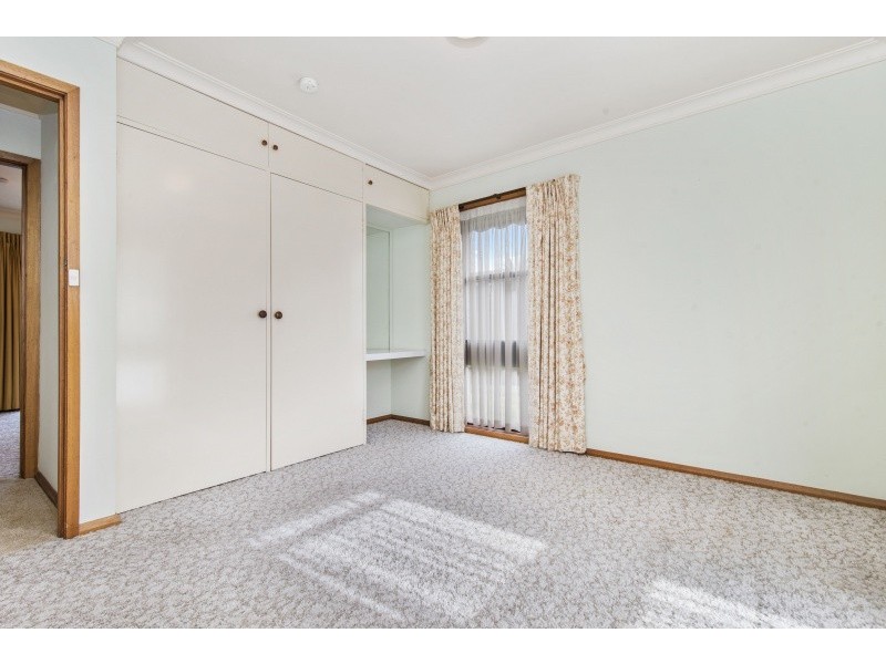 82 Symonds Street, Golden Square VIC 3555