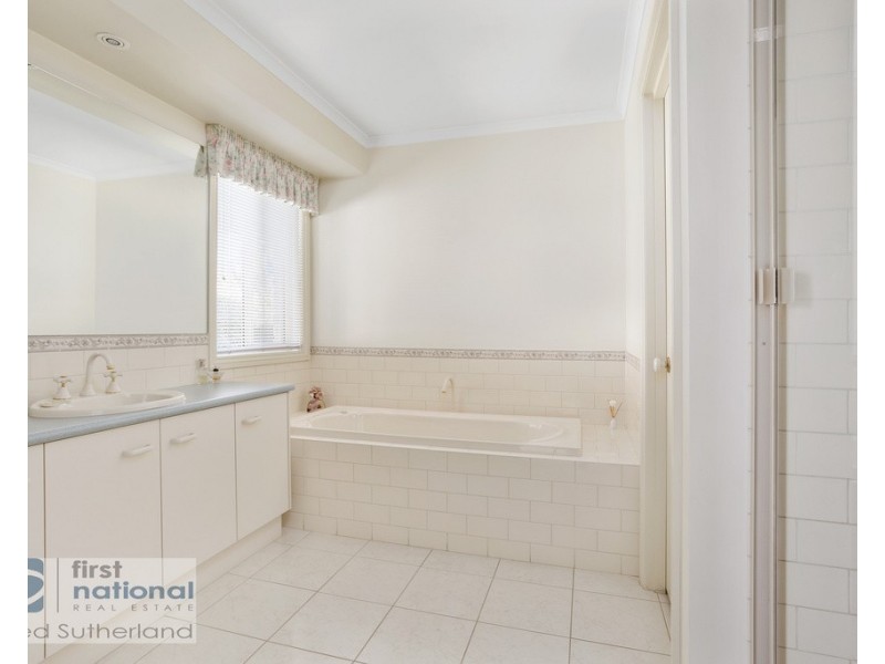 342 High Street, Kangaroo Flat VIC 3555