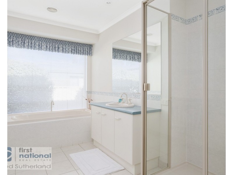 342 High Street, Kangaroo Flat VIC 3555