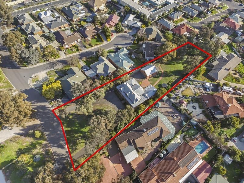 207 North Harley Street, Strathdale VIC 3550