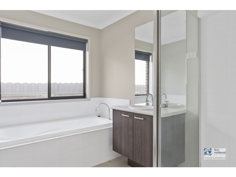 122 Aspinall Street, Golden Square VIC 3555