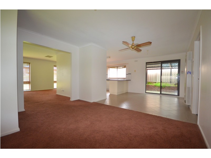 124 Symonds Street, Golden Square VIC 3555