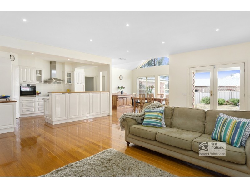 2 Currawong Court, Kennington VIC 3550