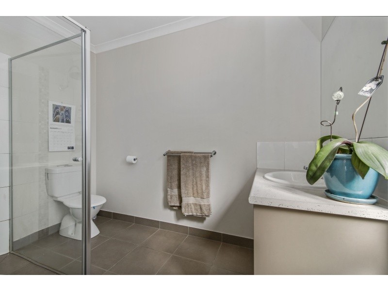 4/15 Nelson Street, California Gully VIC 3556