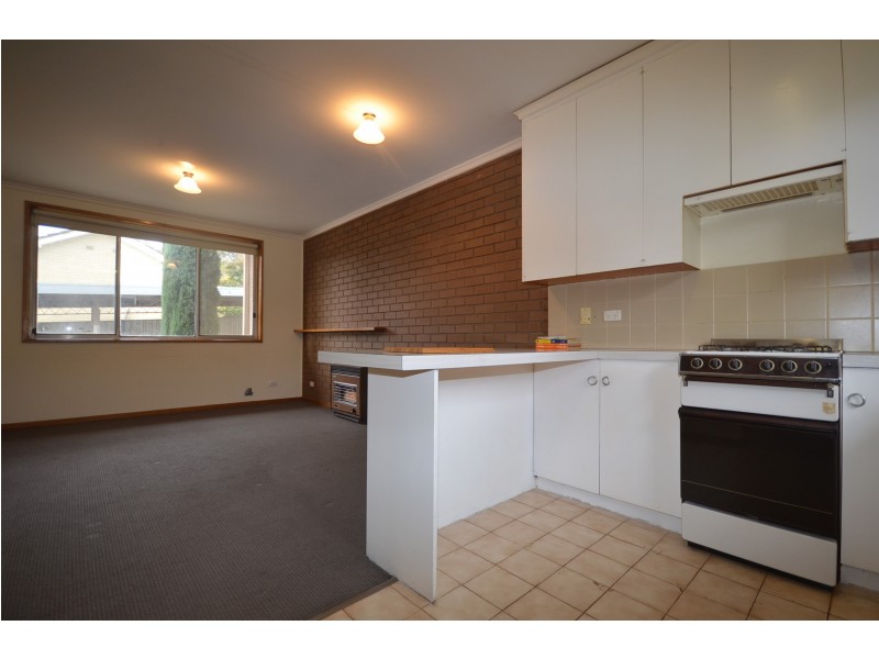 2/45 Glencoe Street, Kennington VIC 3550