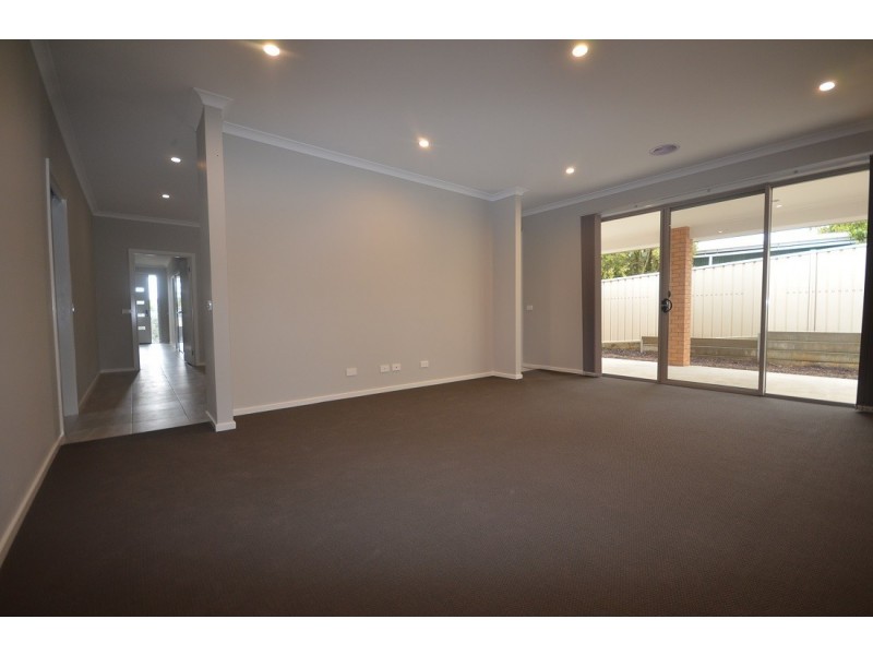 110 Osborne Street, Spring Gully VIC 3550