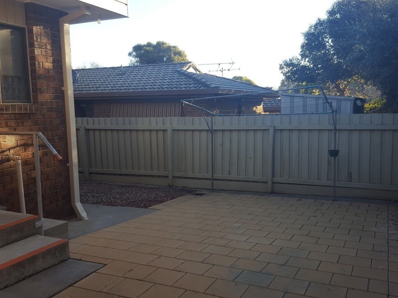 2/48 Sternberg Street, Kennington VIC 3550