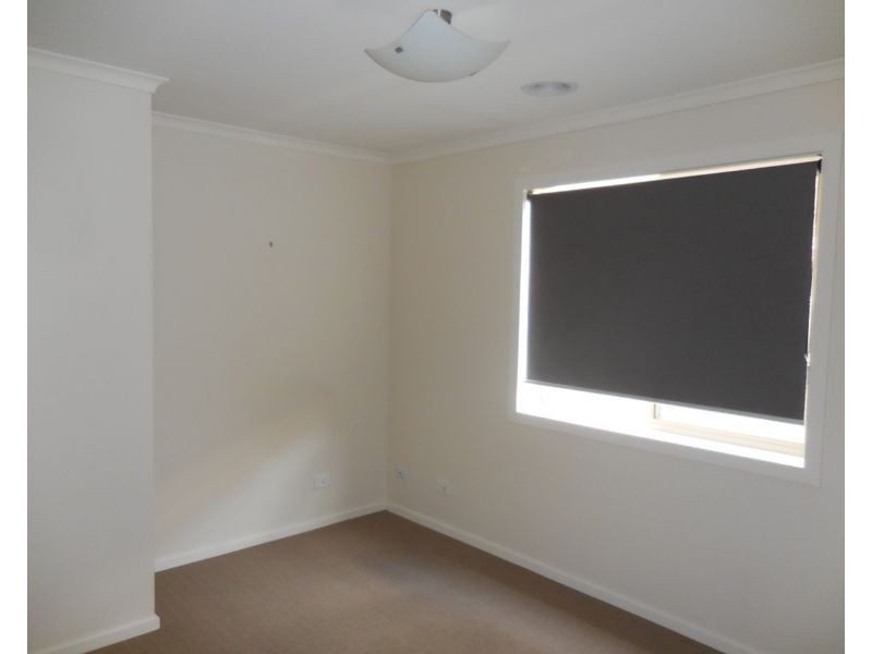 68 Myrtle Road, Ascot VIC 3551