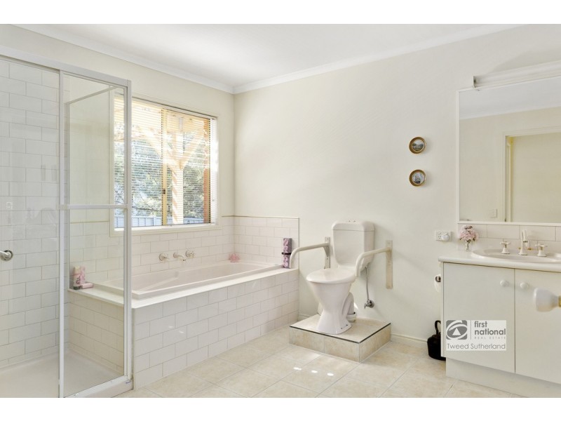 6 Emerald Place, East Bendigo VIC 3550