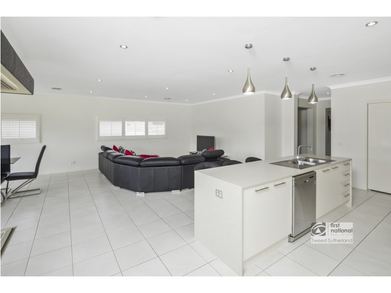 140 Sunrise Crescent, Lockwood South VIC 3551