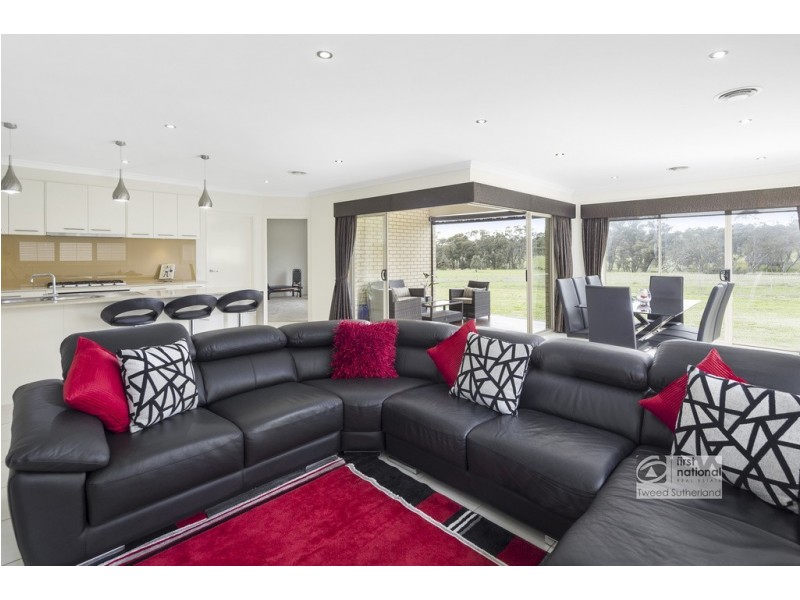 140 Sunrise Crescent, Lockwood South VIC 3551