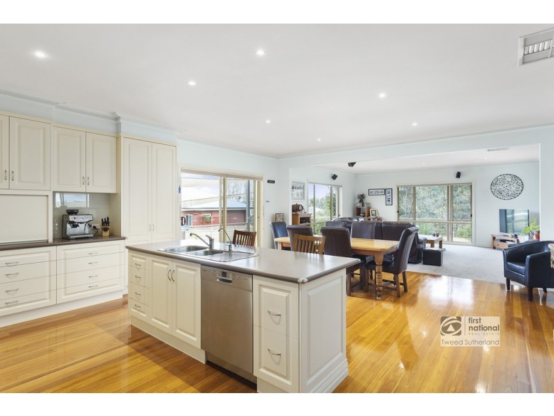51 Keogh Drive, Spring Gully VIC 3550