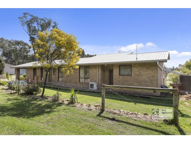 15 Ronald Drive, Mandurang VIC 3551