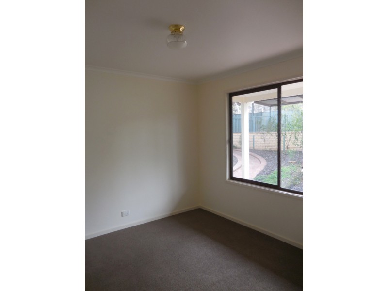 1/55 Chum Street, Golden Square VIC 3555