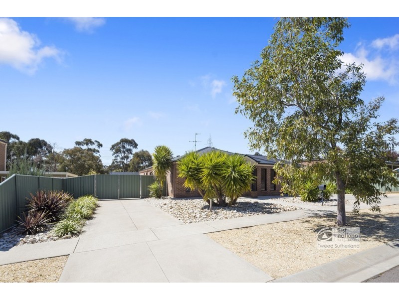 7 Janelle Drive, Maiden Gully VIC 3551