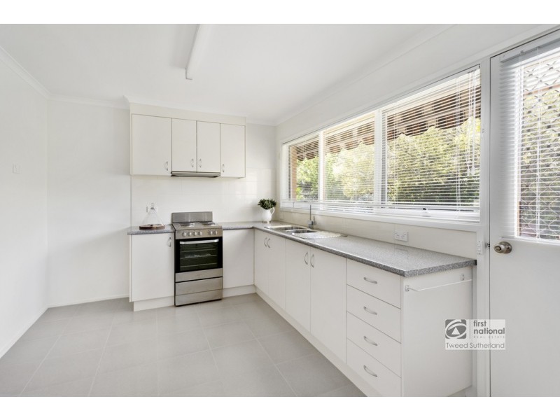 5 Clifford Crescent, Spring Gully VIC 3550