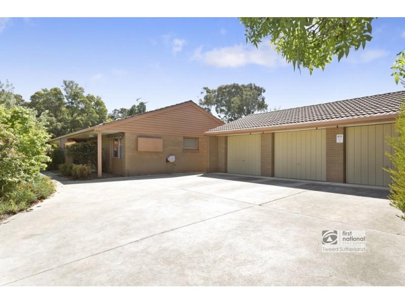 5 Clifford Crescent, Spring Gully VIC 3550