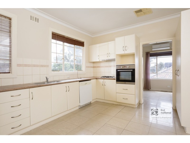 5 Ingleton Street, Long Gully VIC 3550