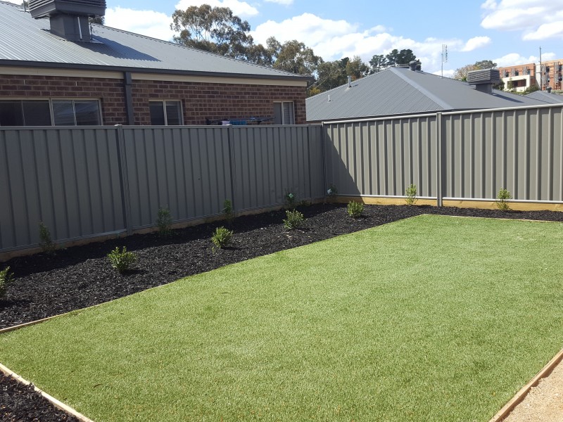 1/20A Emmett Street, Golden Square VIC 3555