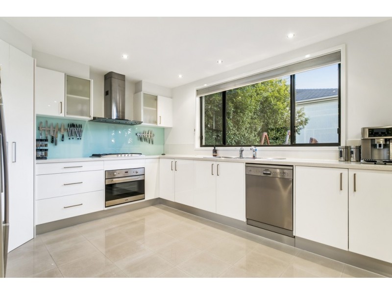 11 Stephens Court, Strathdale VIC 3550