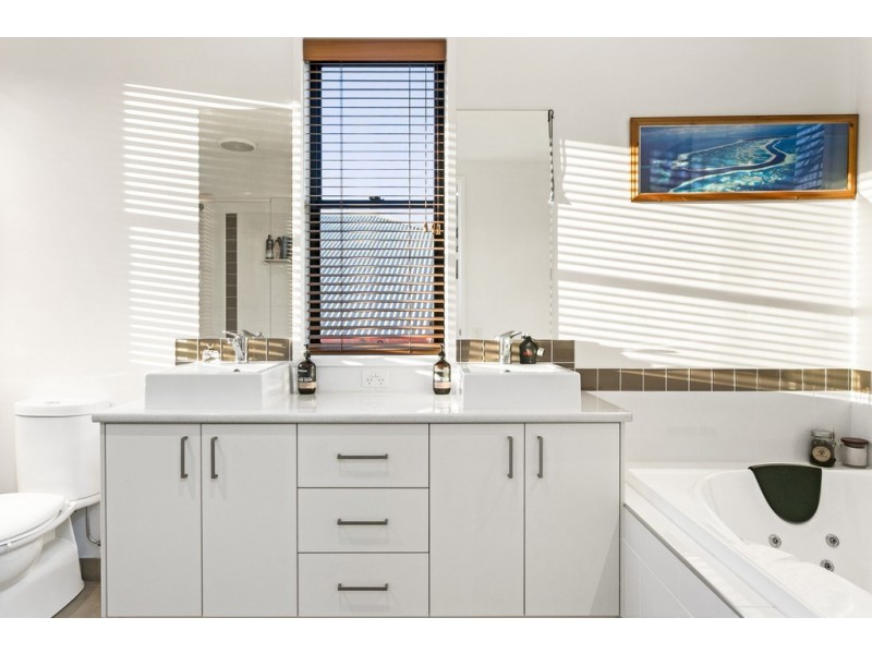 11 Stephens Court, Strathdale VIC 3550