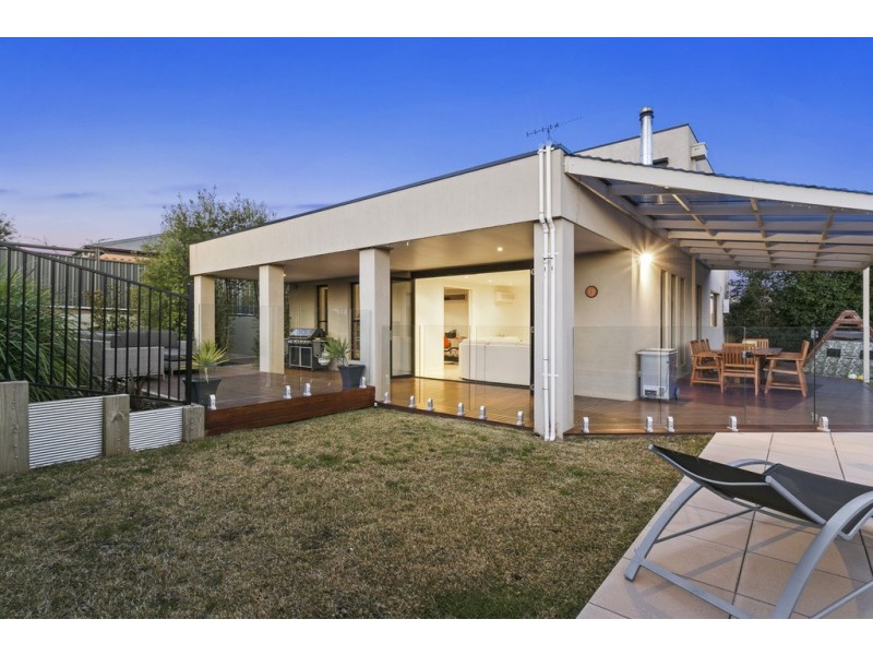 11 Stephens Court, Strathdale VIC 3550