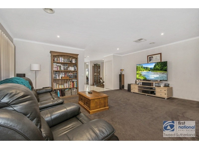 30 Peacock Drive, Epsom VIC 3551