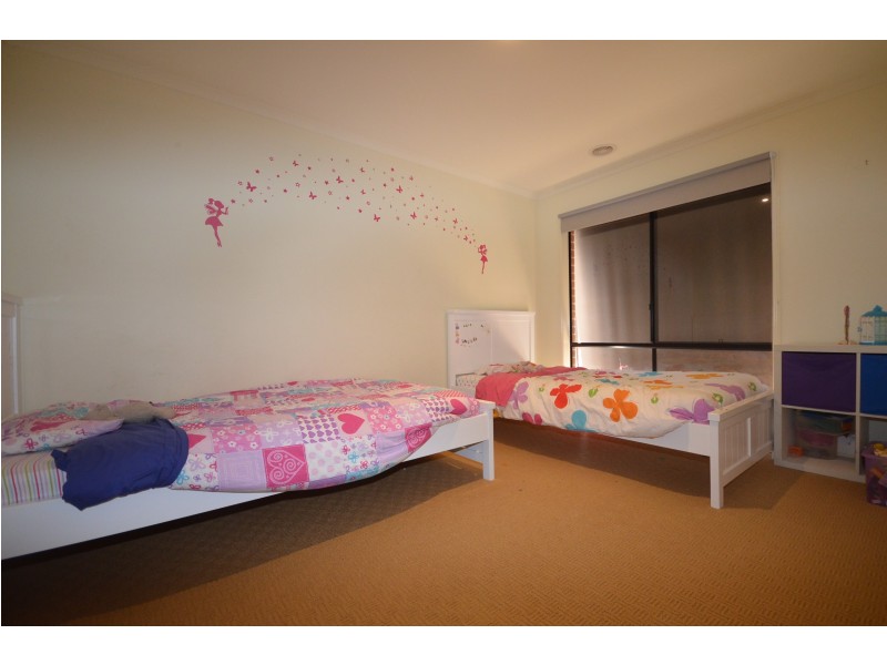 9 Bedarra Court, Maiden Gully VIC 3551