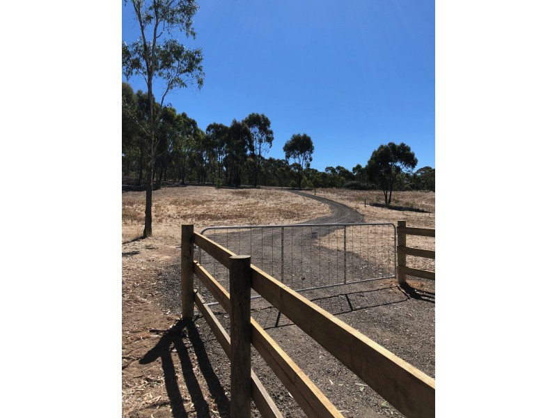 Lot 4/382 Sedgwick Road, Sedgwick VIC 3551