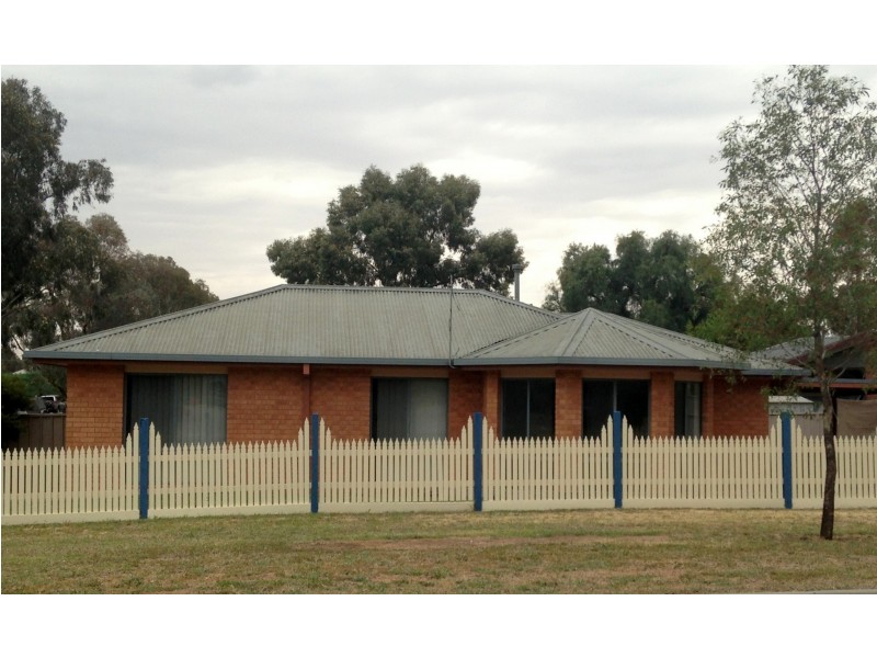 7 Reef Street, Eaglehawk VIC 3556