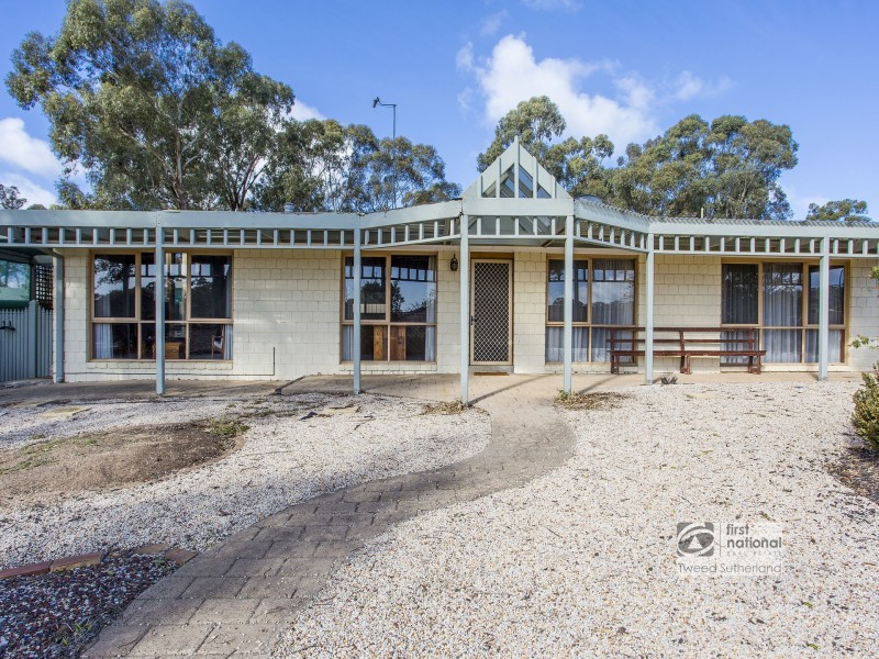 1 Akoonah Drive, Golden Square VIC 3555
