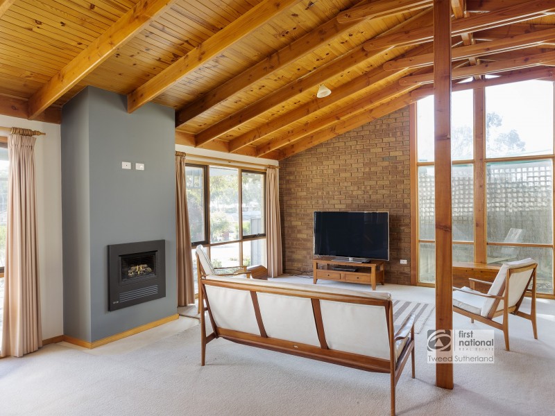 1 Akoonah Drive, Golden Square VIC 3555