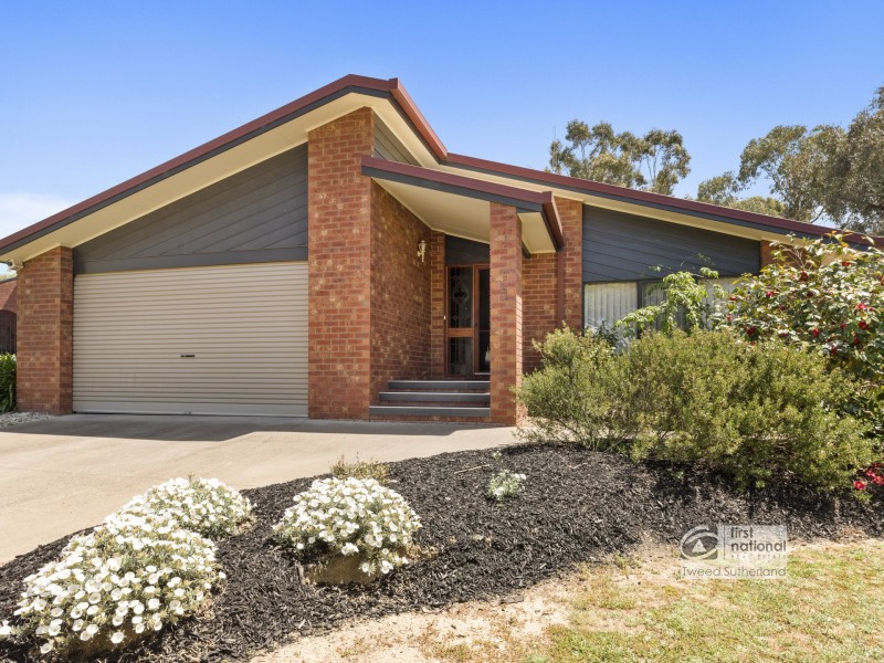 5 Ajana Court, Golden Square VIC 3555