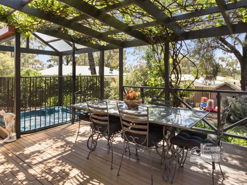 5 Ajana Court, Golden Square VIC 3555