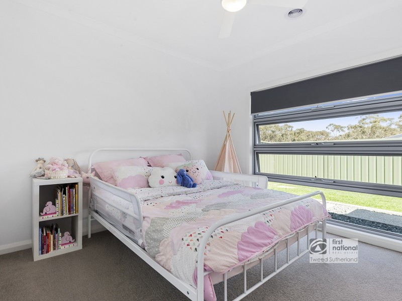 4 Merlot Close, Maiden Gully VIC 3551