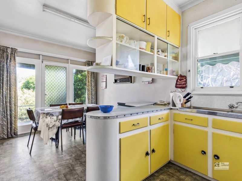 12 Derna Court, Golden Square VIC 3555