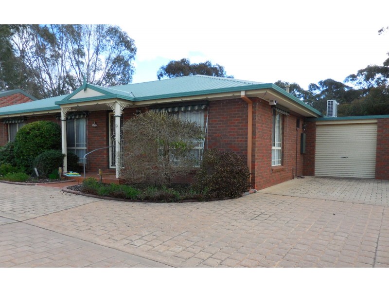 9/18 Lowe Street, Kangaroo Flat VIC 3555