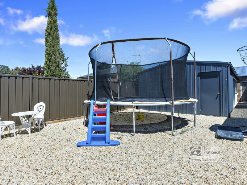 5 Valiant Court, Golden Square VIC 3555