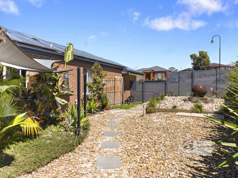 5 Valiant Court, Golden Square VIC 3555