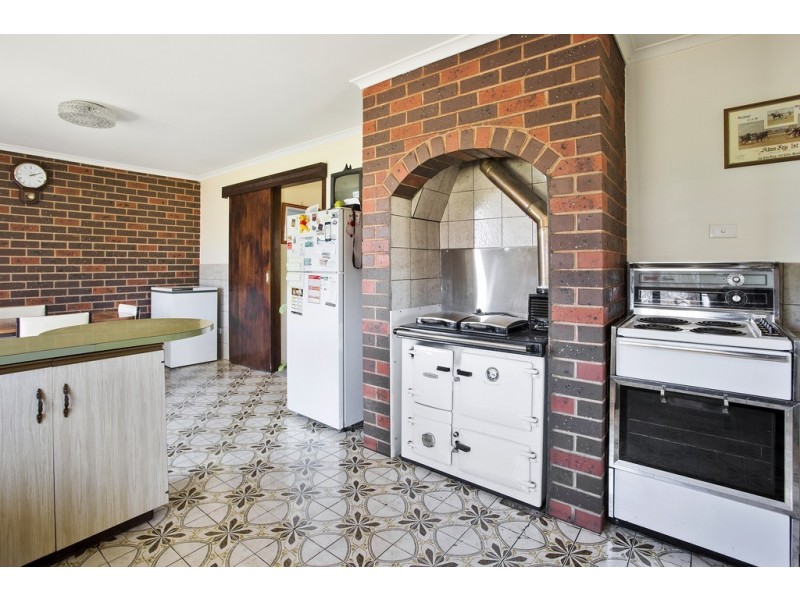 13 Recreation Road, Sebastian VIC 3556