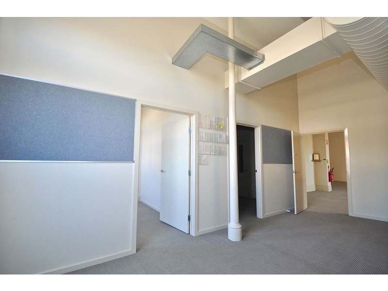 9 High Street, Eaglehawk VIC 3556