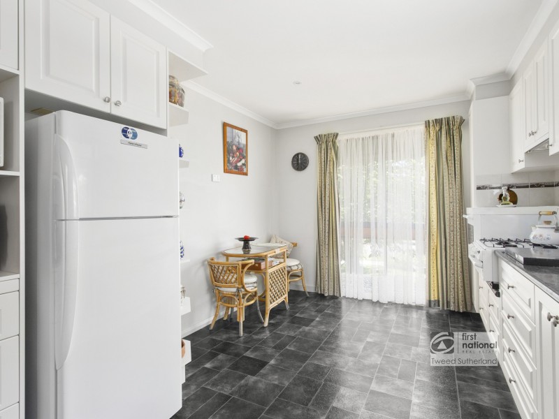 8 Elizabeth Street, Flora Hill VIC 3550